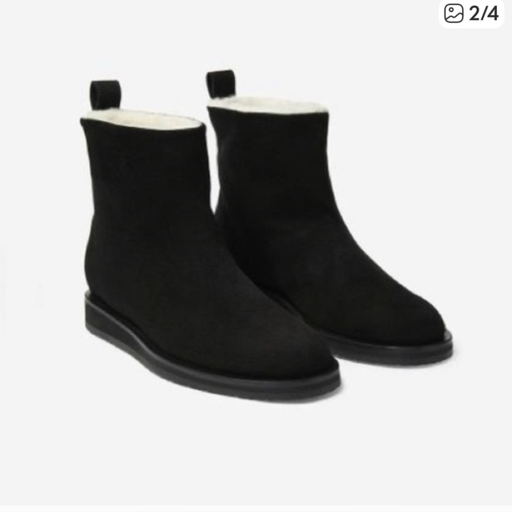 Tamara Mellon suede shearling slip on boot
39 - Picture 5 of 5